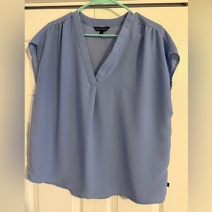 Banana Republic Light Blue V-Neck Blouse

Only worn once